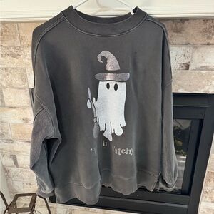 Oversized Aerie Crewneck “Feelin Witchy”